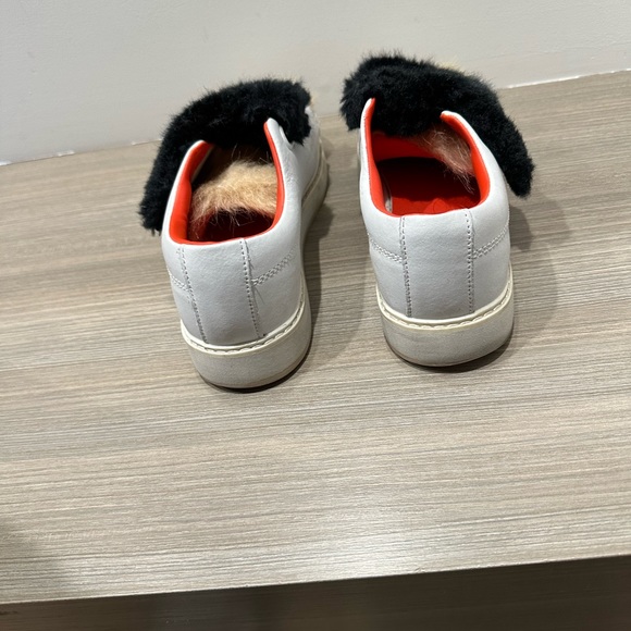 Zara Sneakers - Picture 3 of 3